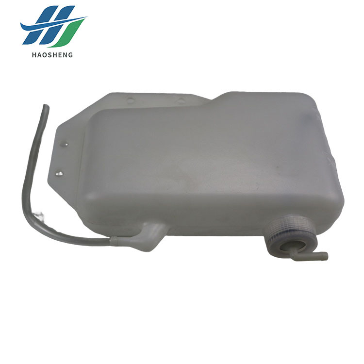 Auto Parts expansion tank For ISUZU Nkr77 Nkr55 4kh1 8-97205136-0