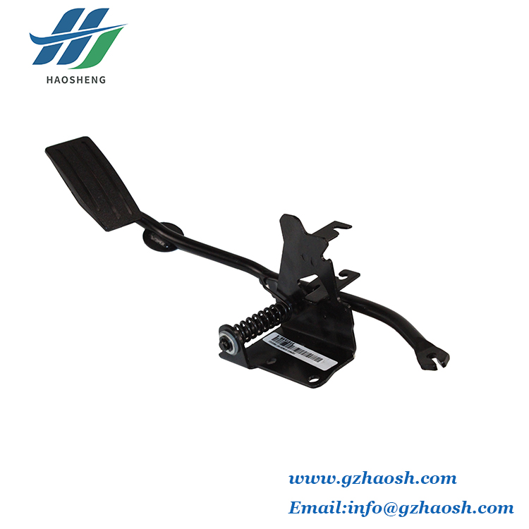 Auto Spare Parts High Quality Accelerator Pedal For Isuzu TFR54 8-97022896-1