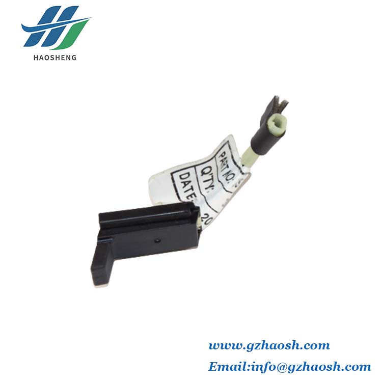 Auto BodY Parts High Quality Door Switch For Isuzu CXZ81K 10PE1 8-97855032-1