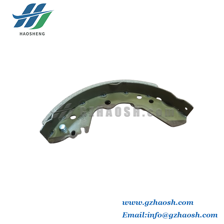 Auto Parts High Quality  BRAKE SHOES REAR K427 For Isuzu TFR LK04452