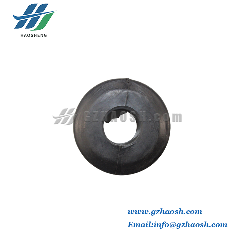 Auto Parts Chassis Parts Buffer Sturt Bar Rubber for Isuzu Dmax Tfr54 Tfr15 8-94433672-1