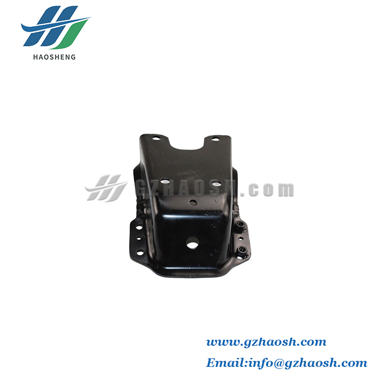 Auto Truck Spare Part  Leaf Spring Shackle Bracket Hanger for Isuzu 700p 4HK1 8-98015001-0