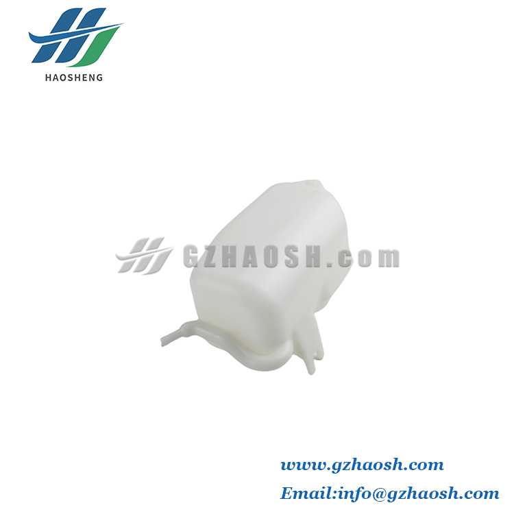  Auto Spare Parts Rad Surge Tank For Isuzu DMAX 8971011910