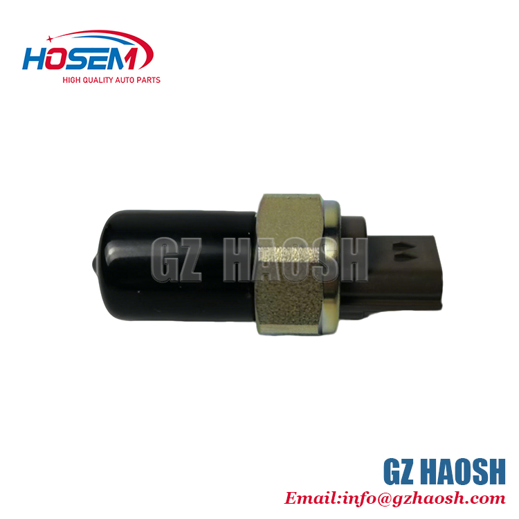 Fuel Pressure Sensor 8-98119790-0 8981197900 for Isuzu 700P 4HK1 4JJ1 Engine