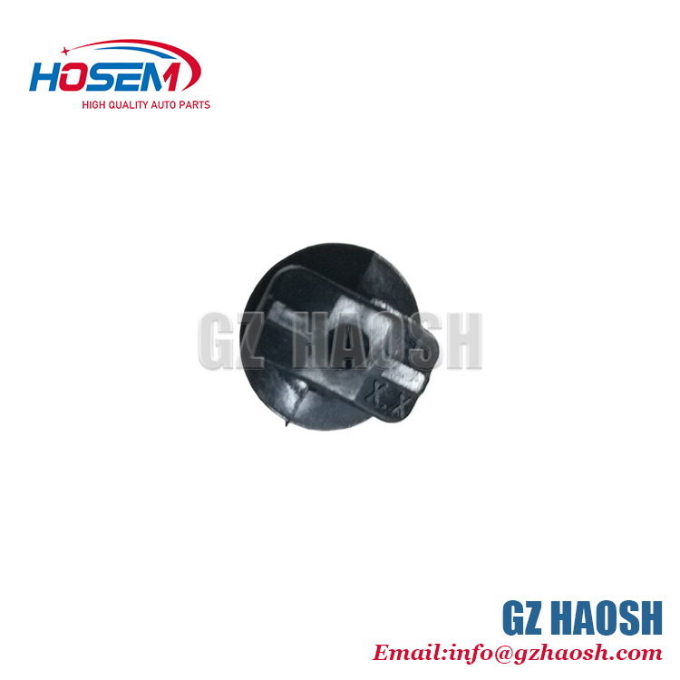 Isuzu Auto Parts Grille Corner Clip 8-97410739-0 Suitable For Isuzu 700P 4HK1