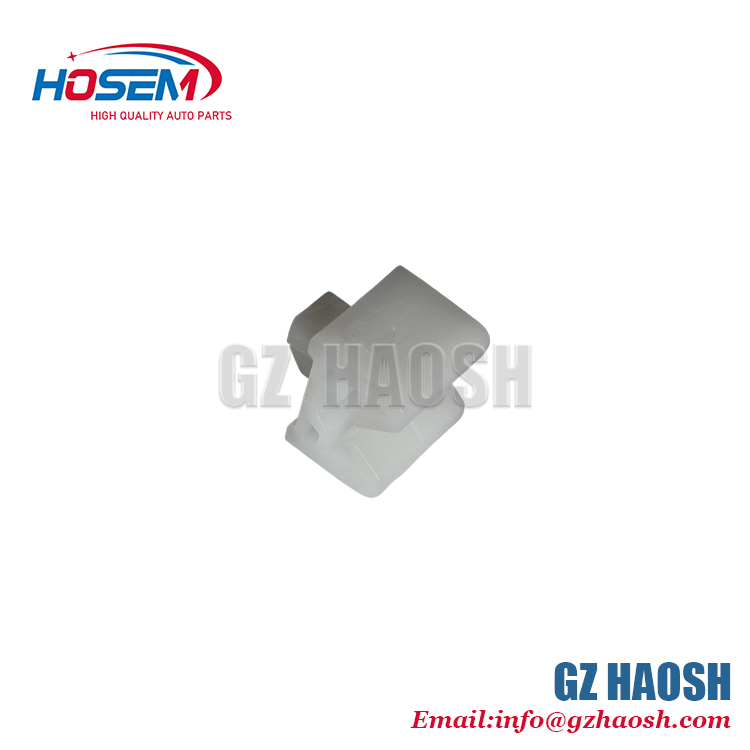 Isuzu Body Parts Cable Clip 8-94279977-0 Suitable For Isuzu NKR55 4JB1 Engine