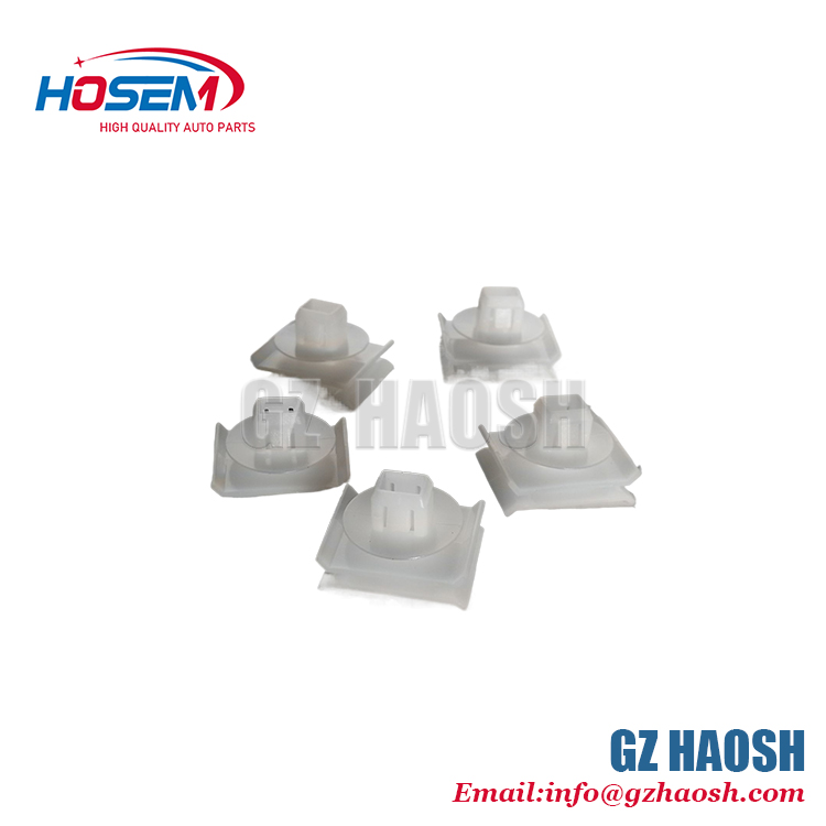 Isuzu Car Parts 8-97581632-1 8975816321 Front Grille Buffer Pad Suitable For Isuzu 600P 