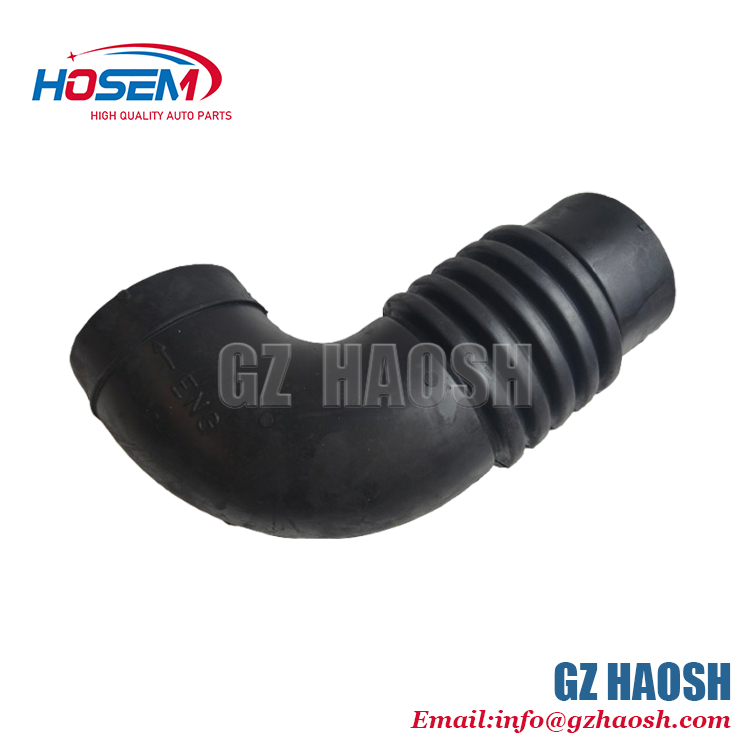 Isuzu Truck Parts 8-97203993-0 8-97203993-2 Air Inlet Pipe Hose Suitable For Isuzu NPR
