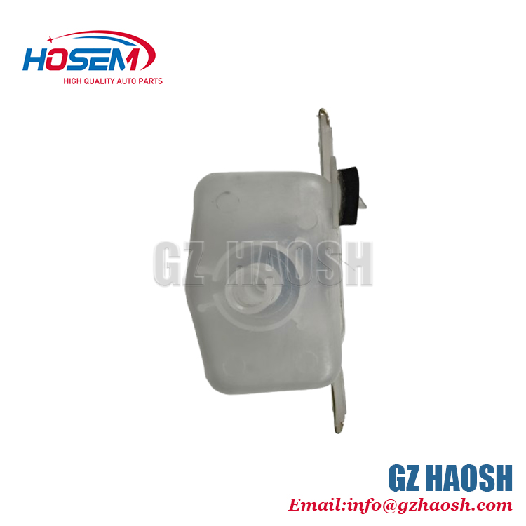 Isuzu Auto Parts Clutch Oil Tank 1-47530182-0 1475301820 Suitable For Isuzu FTR FSR Truck